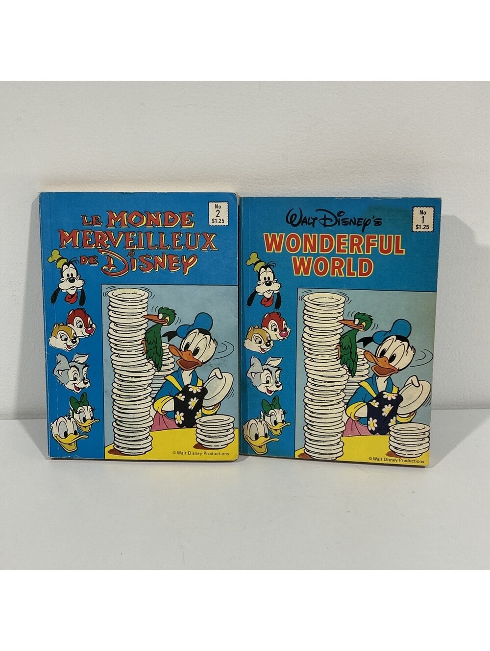 Vintage Donald Duck Disney Comics Lot 2 Le Monde Merveilleux Walt Disney